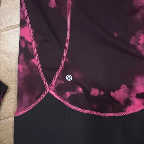 Lululemon Magenta and Black Zip Scuba jacket sweater - Picture 5 of 7